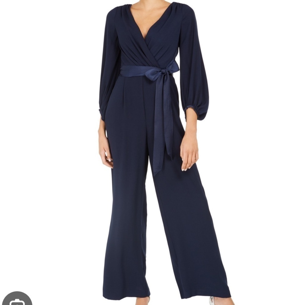 Eliza J Navy Blue Surplice Self Tie Jumpsuit Size 6 O2